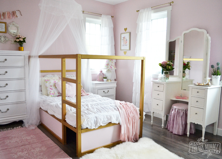A Pink, White & Gold Shabby Chic Glam Girls’ Bedroom Reveal (Little C’s Room Makeover for the ORC)