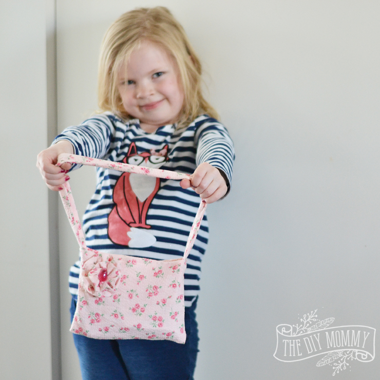 How to Sew an Easy Fabric Purse + Tips on Teaching Kids to Sew (Video)